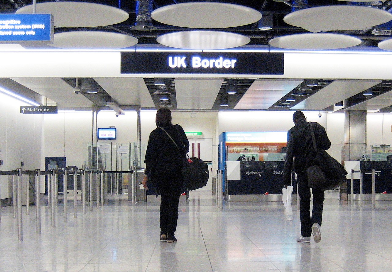 uk border agency landing card pdf download